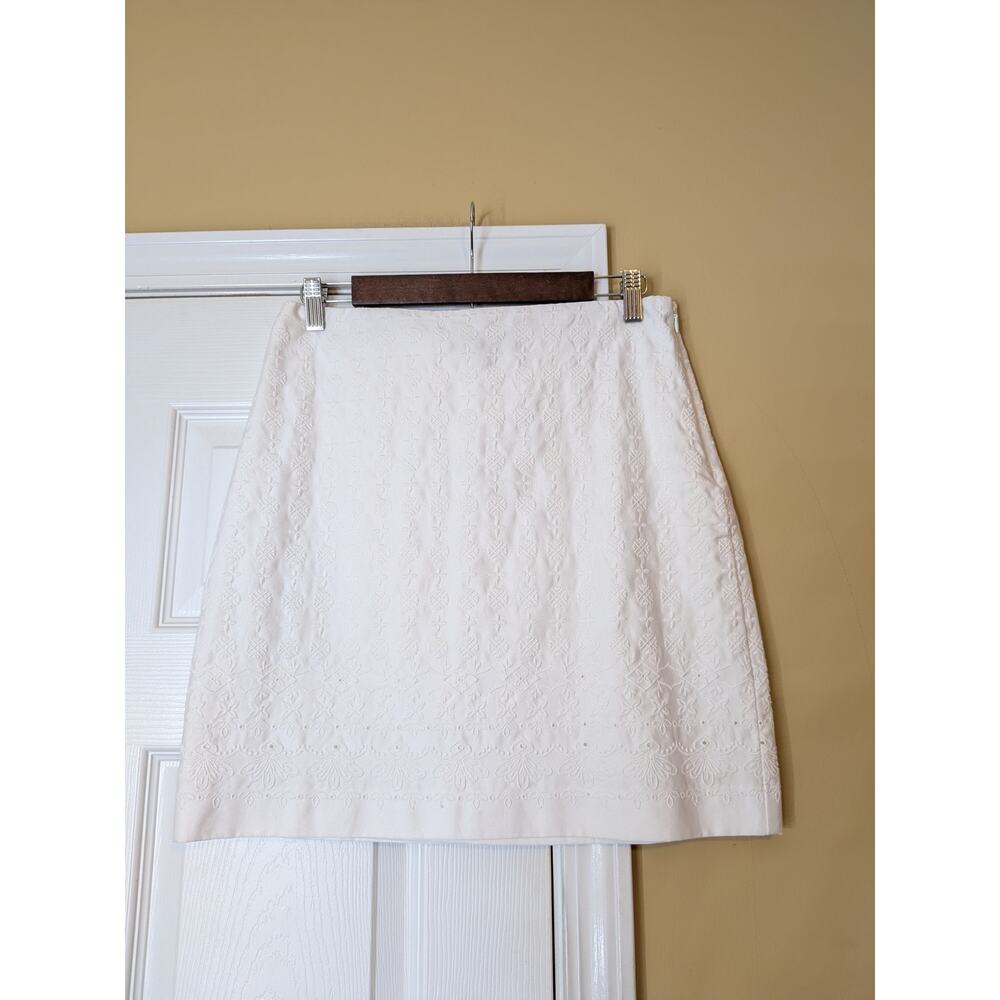 Talbots Eyelet A-Line Skirt Size 4 White Embroidered Cotton Coastal Minimalist